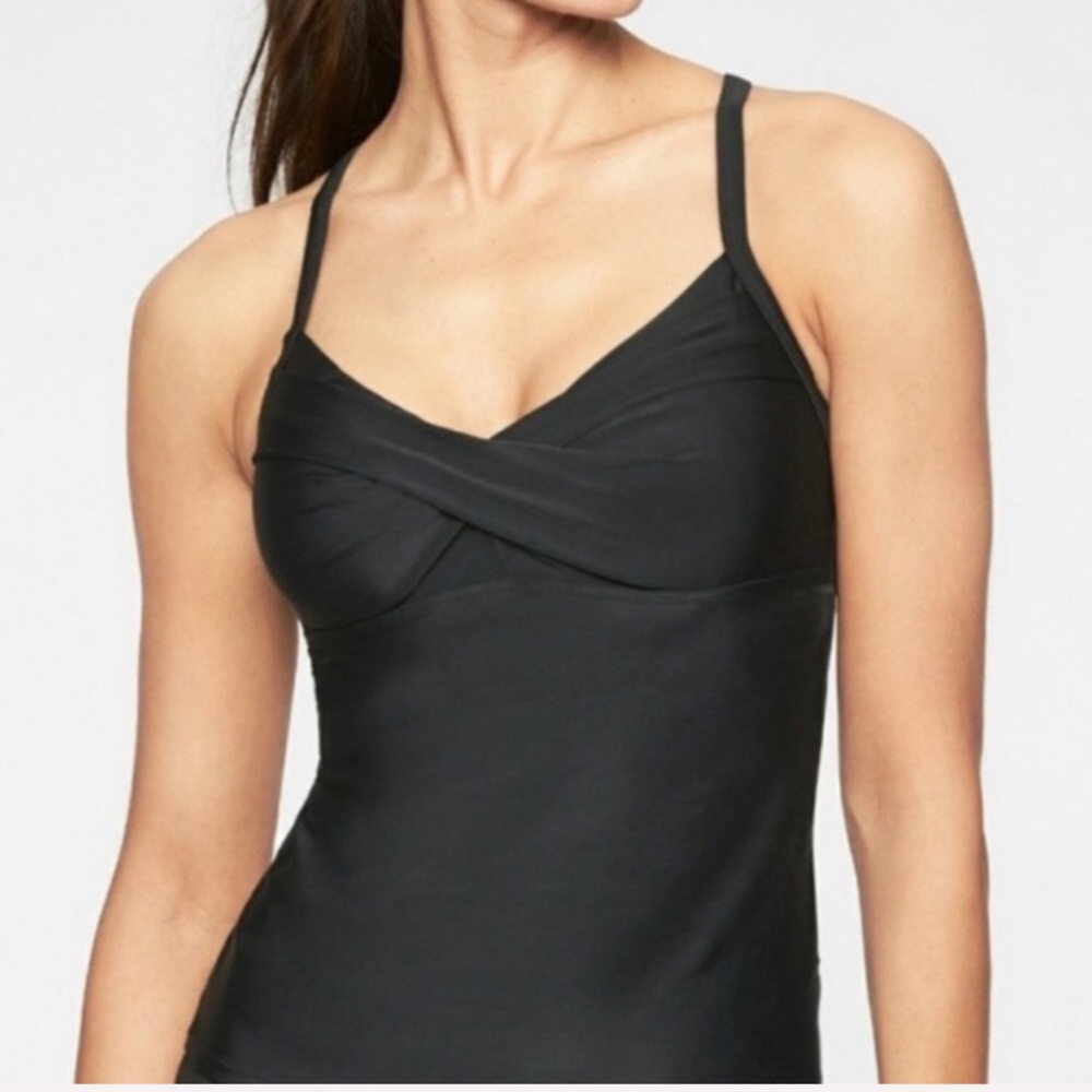 Athleta Twist Front Black Swim Tankini